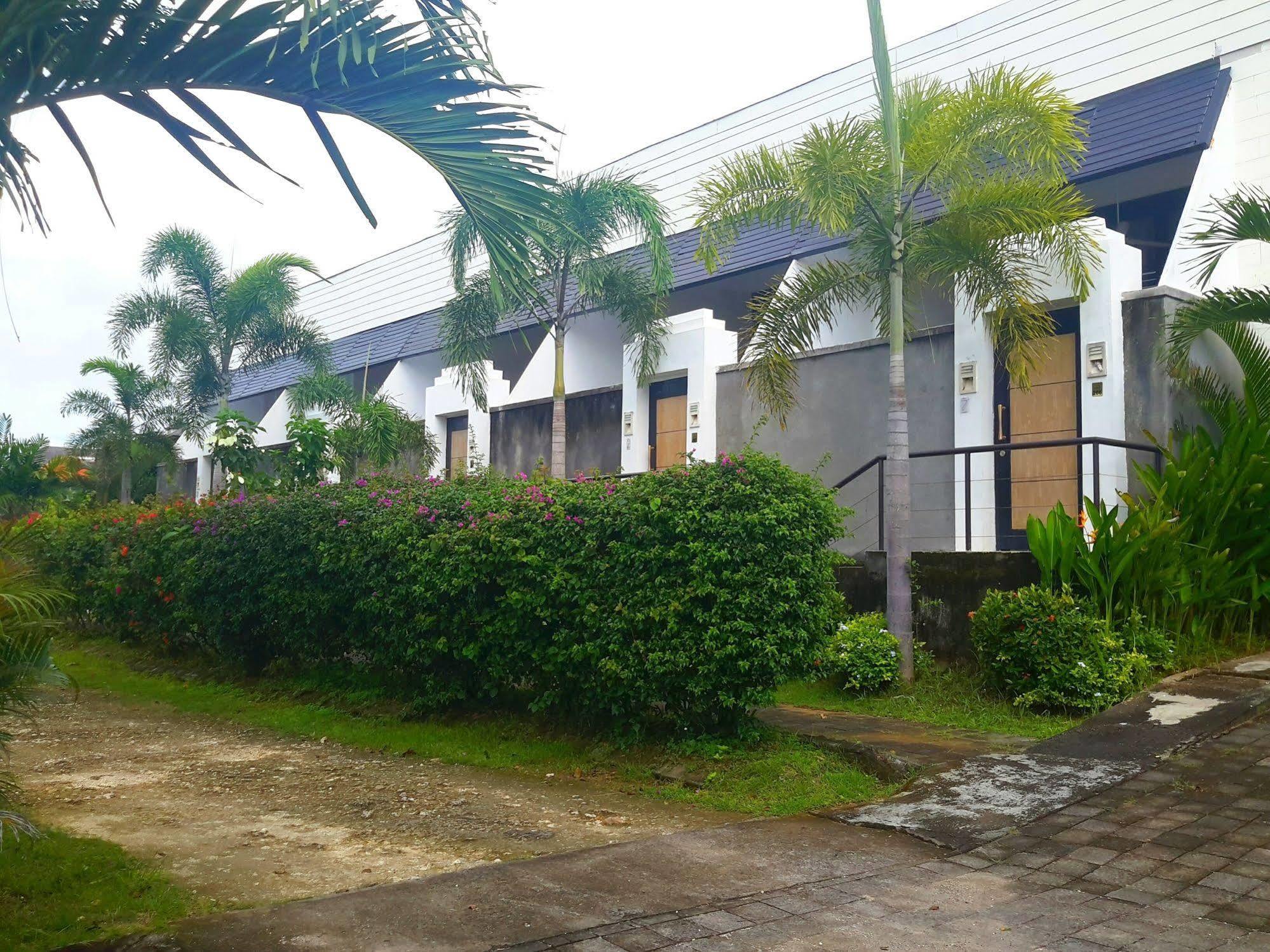 Noah Villa And Chapel Jimbaran  Exterior photo