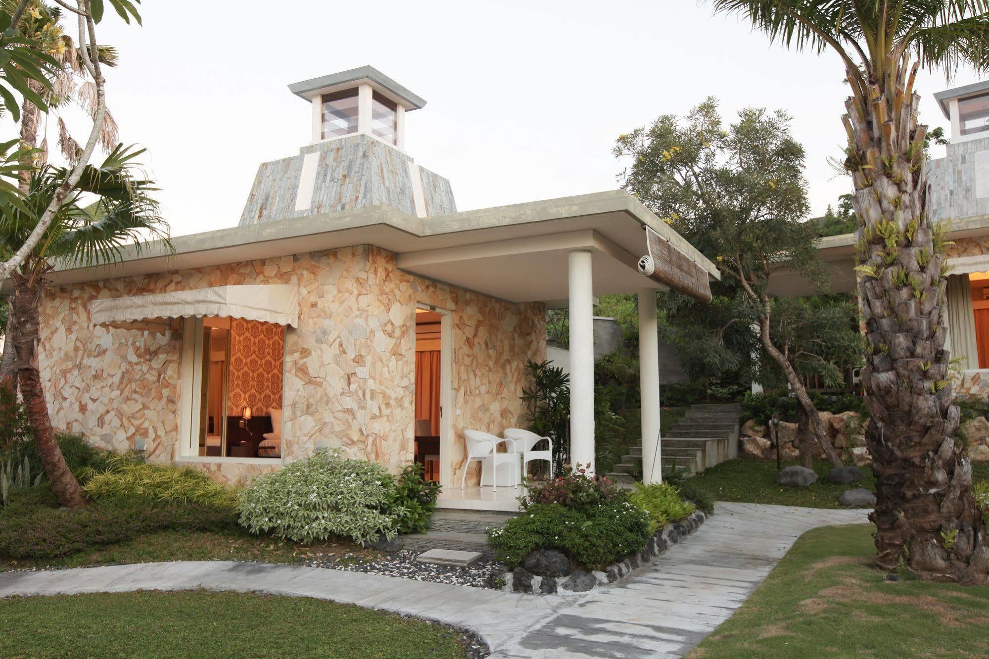 Noah Villa And Chapel Jimbaran  Exterior photo